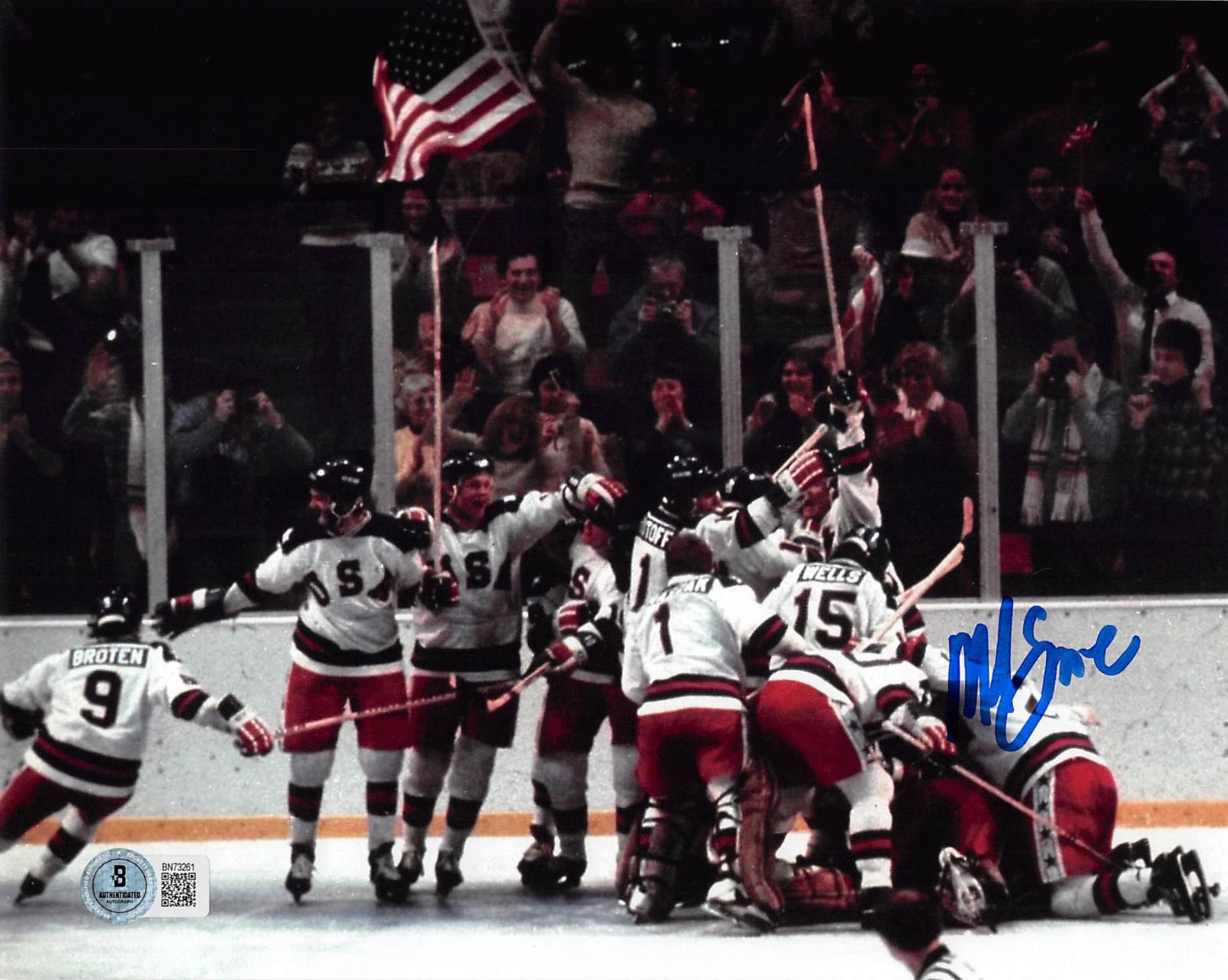 
Mike Eruzione USA Hockey Authentic Signed 8x10 Horizontal Photo BAS 4