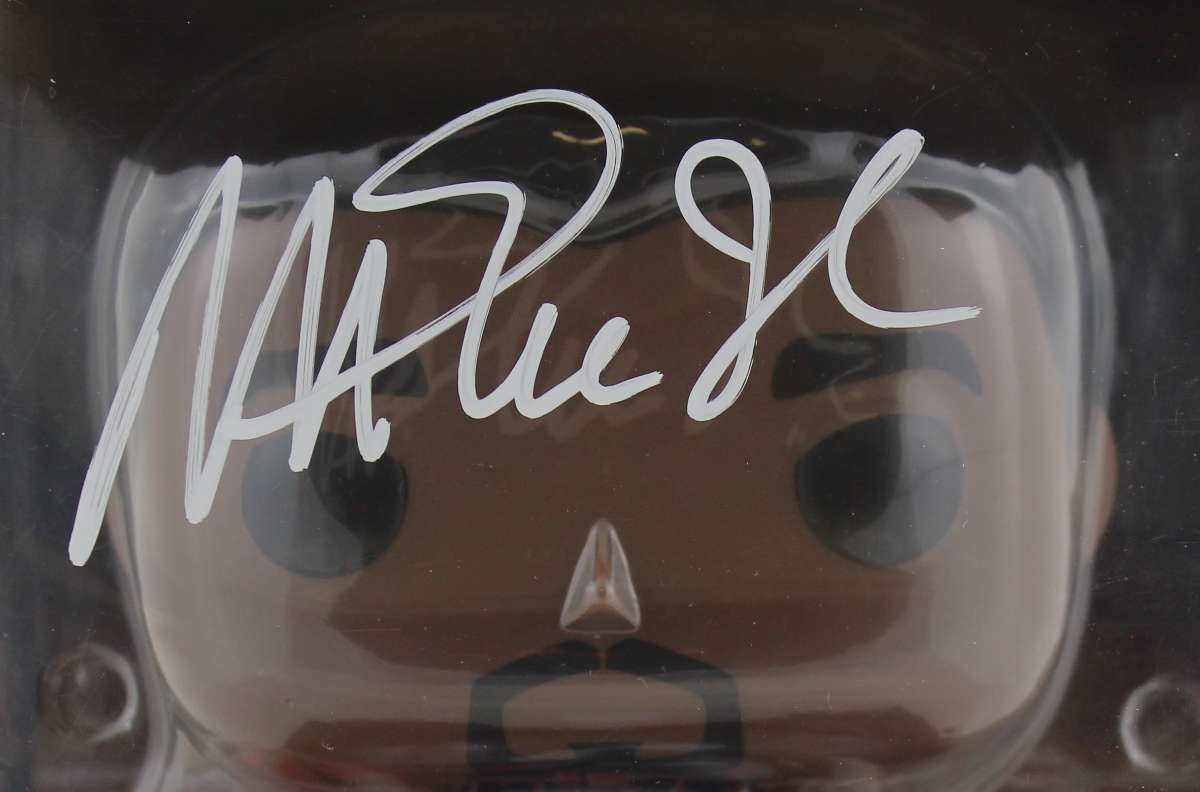 
Lakers Magic Johnson Signed Jumbo USA Basketball Funko Pop Vinyl Figure BAS Wit