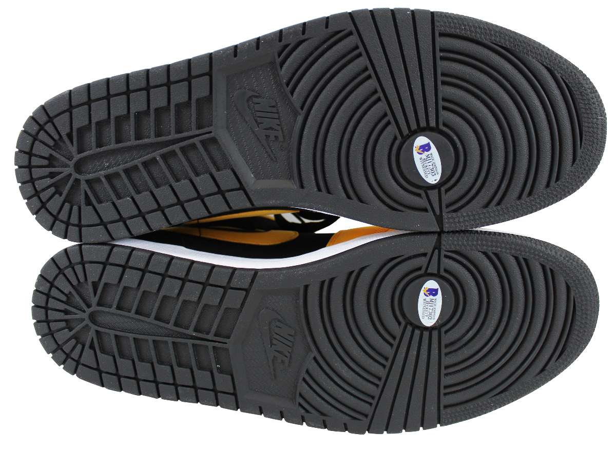 
Lakers Magic Johnson Signed 2018 Nike Air Jordan 1 Mid Size 14 Shoes w/ Box BAS