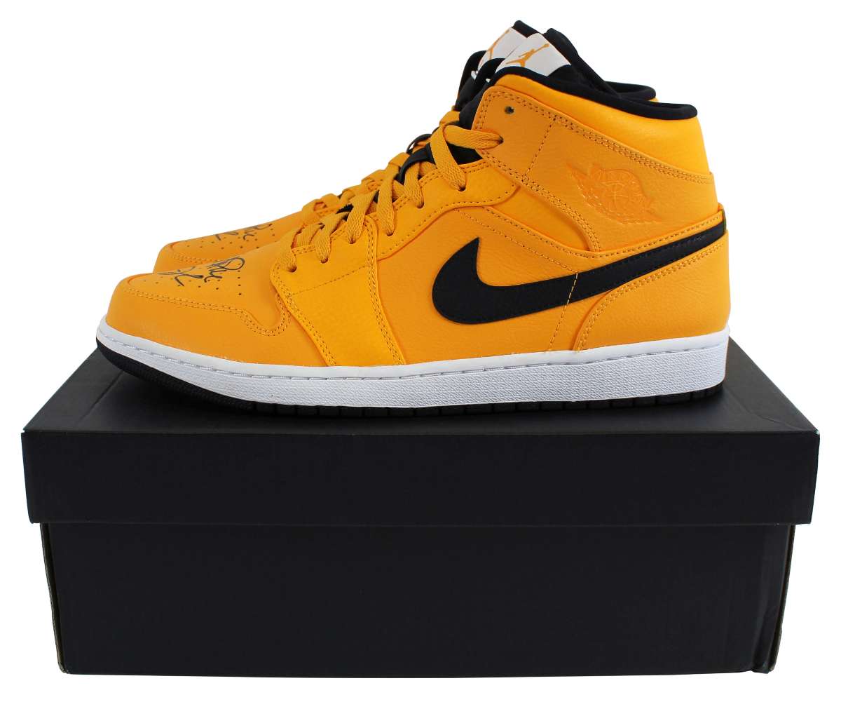 
Lakers Magic Johnson Authentic Signed Air Jordan 1 Mid Shoes w/ Box BAS Witness