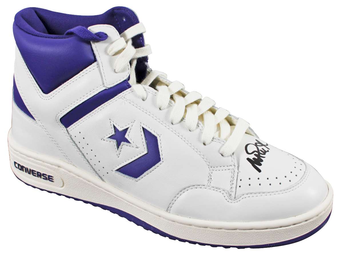 
Magic Johnson Signed Right Purple & White Converse Weapon Shoe W/ Case BAS Wit 2