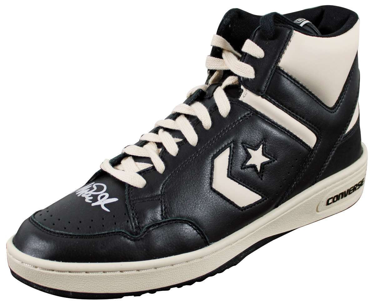 
Lakers Magic Johnson Signed Left Black & White Converse Weapon Shoe BAS Wit 1