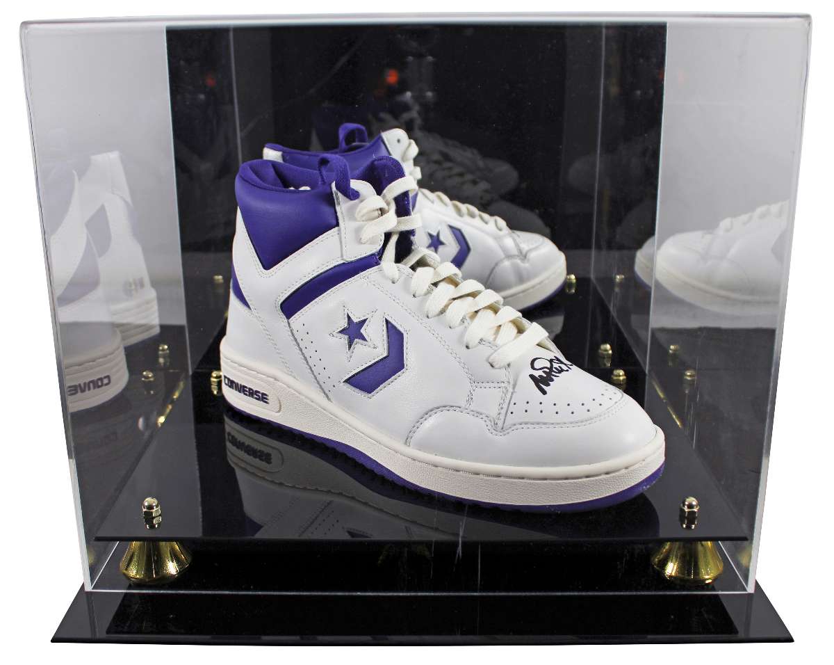 
Magic Johnson Signed Right Purple & White Converse Weapon Shoe W/ Case BAS Wit 2